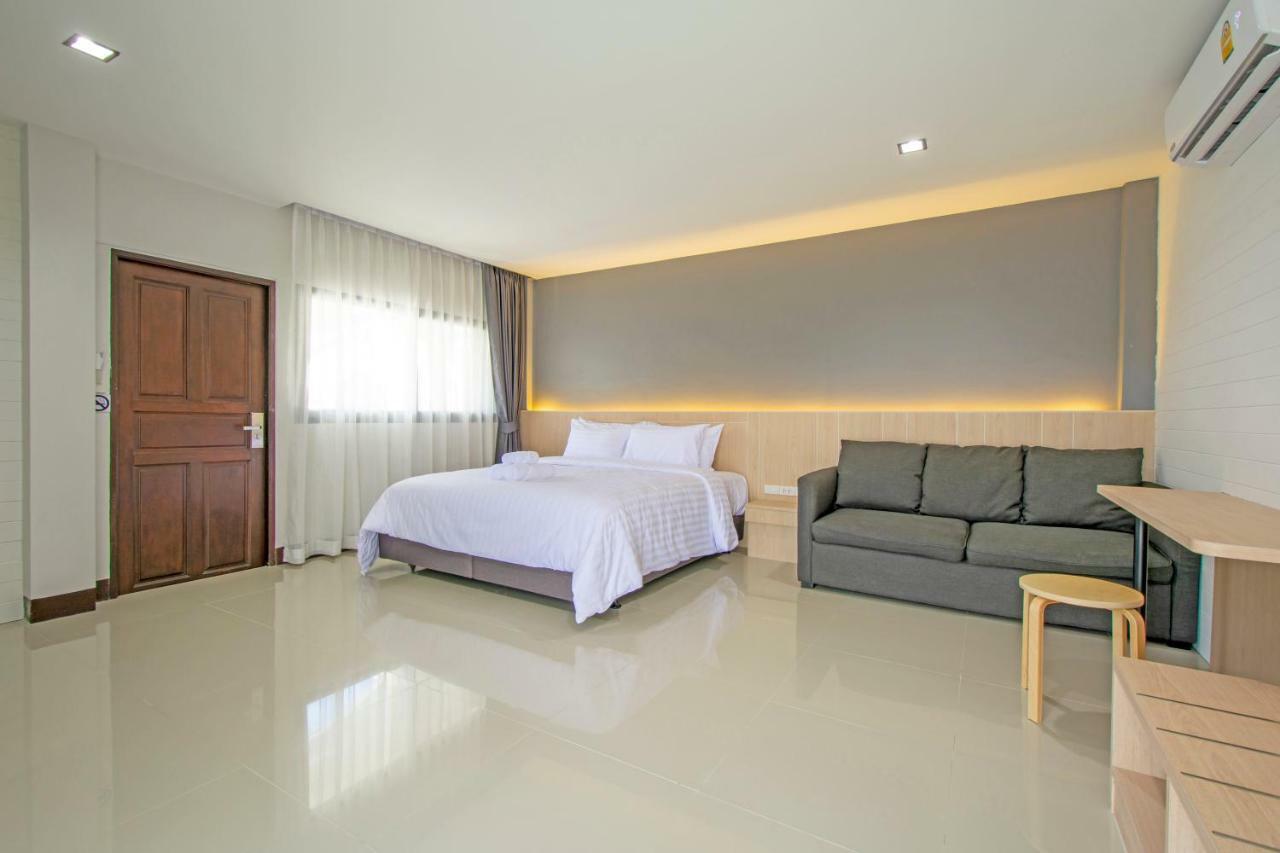 Happiness Guesthouse Pakchong Exterior photo